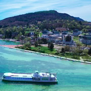 Déjeuner-croisière de 2h sur le lac d’Annecy – Le Libellule