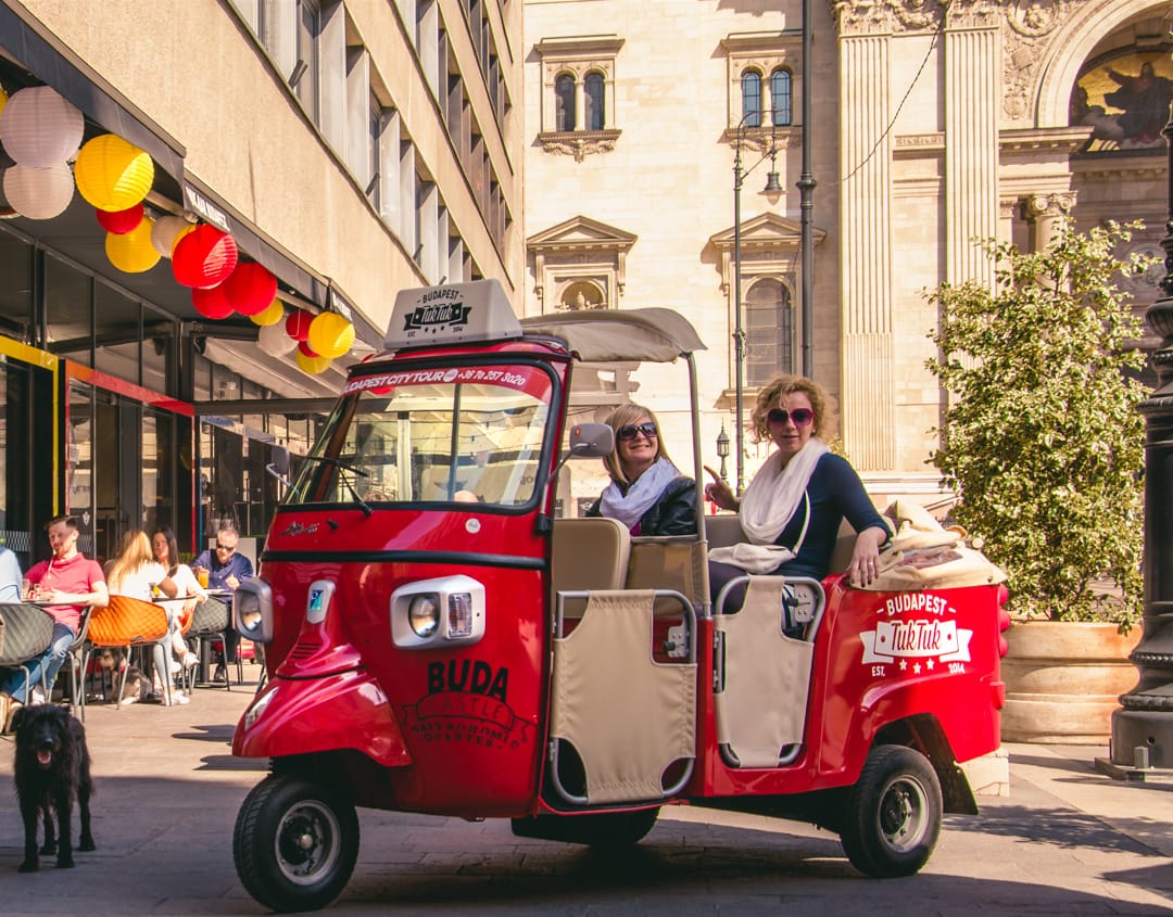 Budapest: Scenic Tuk Tuk Tour