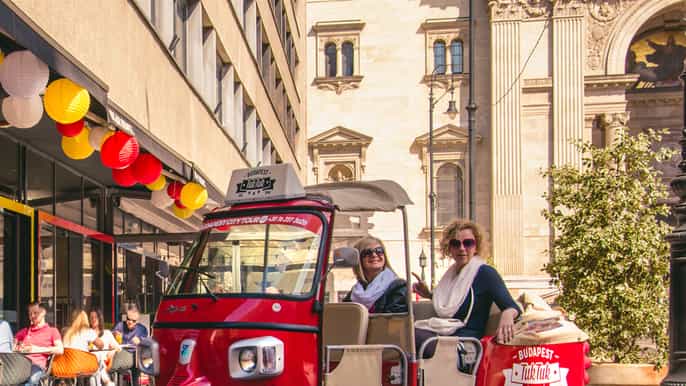 budapest scenic tuk tuk tour