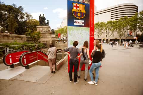 Barcelona: Hola Barcelona Public Transport Travel Card