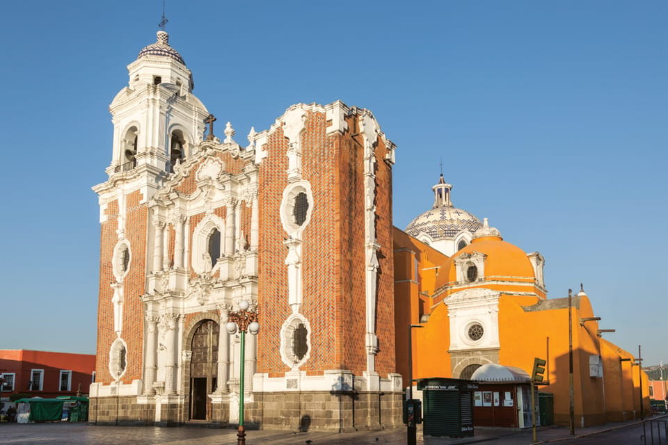 Tour de Tlaxcala y el Santuario de las Luciérnagas | GetYourGuide