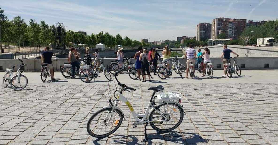 Madrid : visite touristique de 3 h à vélo électrique