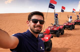 Safari nel deserto di Dubai - Giro in cammello, sandboarding e 30 minuti in quad