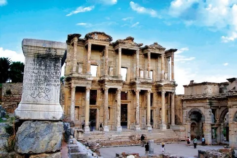 Izmir: Ephesus and The House of The Virgin Mary Tour