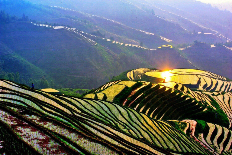 Small Group Day Tour to Longji Rice Terraces With Guide