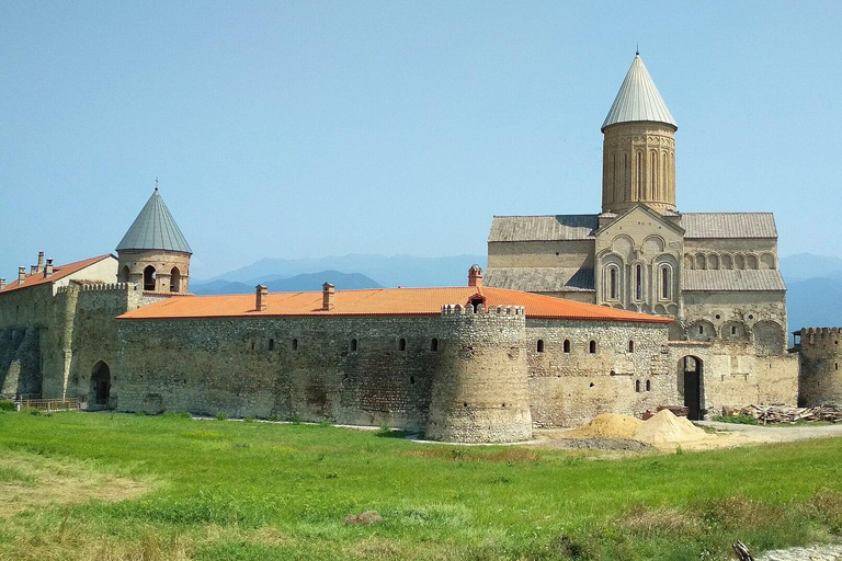 Tbilisi: Unique Kakheti Tour: Telavi, Winery & Monasteries
