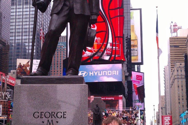 New York: Greenwich Village Piano Bar & Theatre Tour