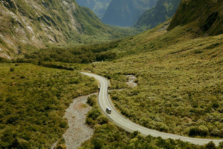 From Queenstown: Milford Sound Business Class with Cruise Milford Sound Business Class