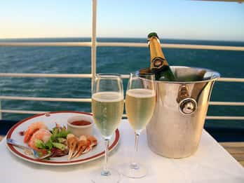 Sydney Harbour: Bootstour mit Mittagessen & Live-Musik Sydney Harbour: Bootstour mit Mittagessen & Live-Musik