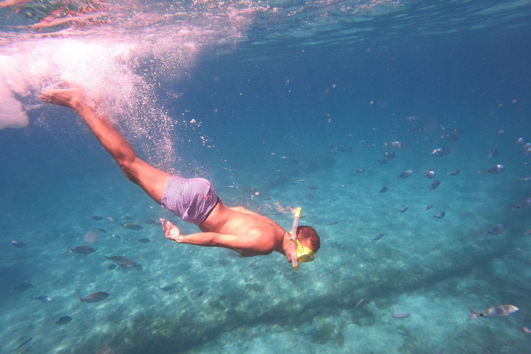 FUERTEVENTURA: PRYWATNA WYCIECZKA ŻAGLOWCEM WOKÓŁ WYSPY LOBOSCORRALEJO: PRYWATNA WYCIECZKA ŻEGLARSKA WOKÓŁ WYSPY LOBOS