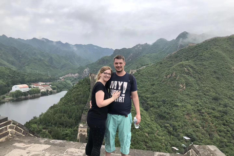 Beijing: Huanghuacheng Great Wall & Ming Tombs Private Tour