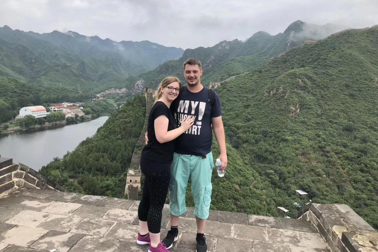 Beijing: Huanghuacheng Great Wall & Ming Tombs Private Tour