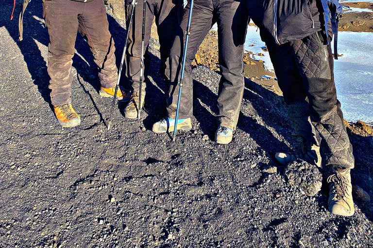 Kilimanjaro: 6-Day Western Breach Route Guided Climb