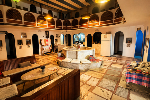 Kusadasi: Guided Bazaar Tour & Turkish Bath Experience Tour - NON USA Passport Holders
