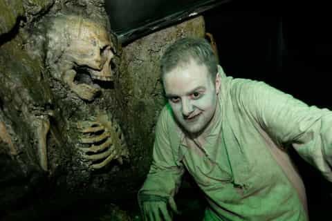 Dublin: 2 Stunden Tour mit dem Gravedigger Ghost Bus