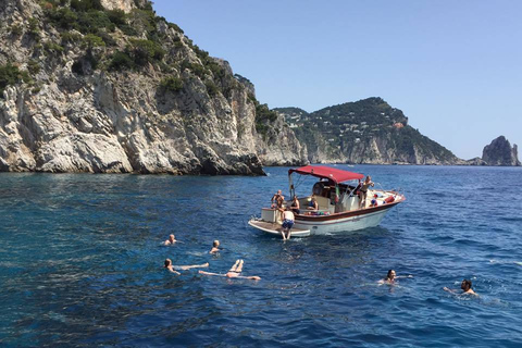 From Sorrento: Capri Guided Boat TourFrom Sorrento: Capri Guided Boat Tour with Lunch