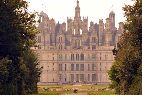 Parijs: Chambord-kasteel in de Loire-vallei, wijnproeverij en lunchPrivé rondleiding