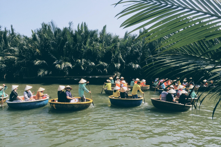 Wycieczka rowerowa po okolicy, łódź z koszem i lekcja gotowaniaZ Hoi An