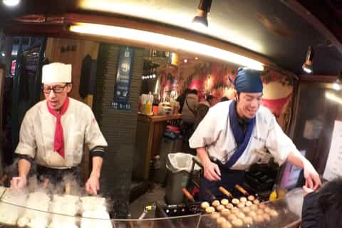 osaka 3hour evening street food hopping tour