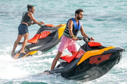 Jeddah: Red Sea Jet Ski Tour with Photos