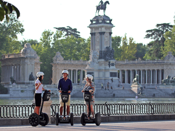Madrid: 3 Stunden XXL-Segwaytour Madrid: 3 Stunden XXL-Segwaytour