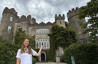 Ab Dublin: Private Tagestour nach Howth und zum Malahide Castle
