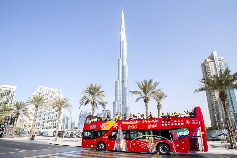 Dubai: hop on, hop off-bustour van 24, 48 of 72 uur