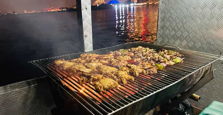 Doha: Qatari Traditional Dinner Cruise with BBQ Buffet photo 10