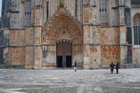 Private Tour to Fatima, Batalha, Nazare, Obidos From Lisbon