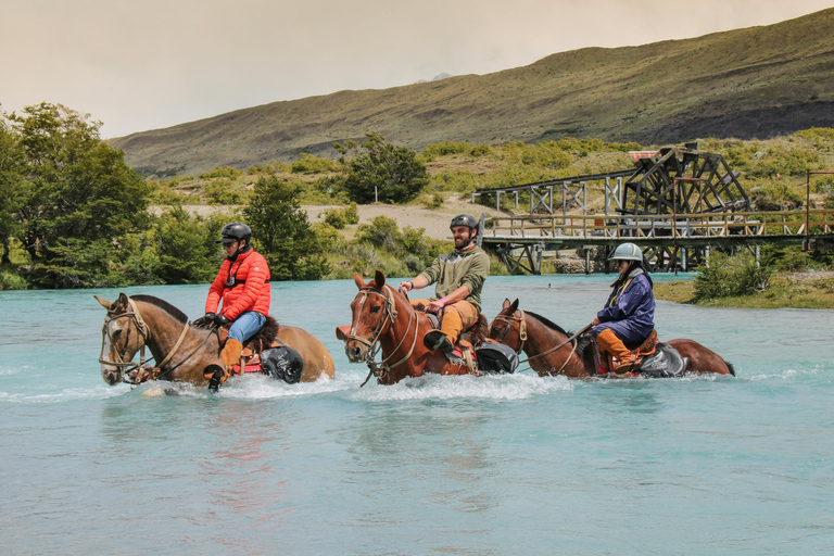 Palmer, Alaska: Summer Horse Ride with Glacier & River Views 1.5 Hours Summer Horse Ride with Glacier & River Views