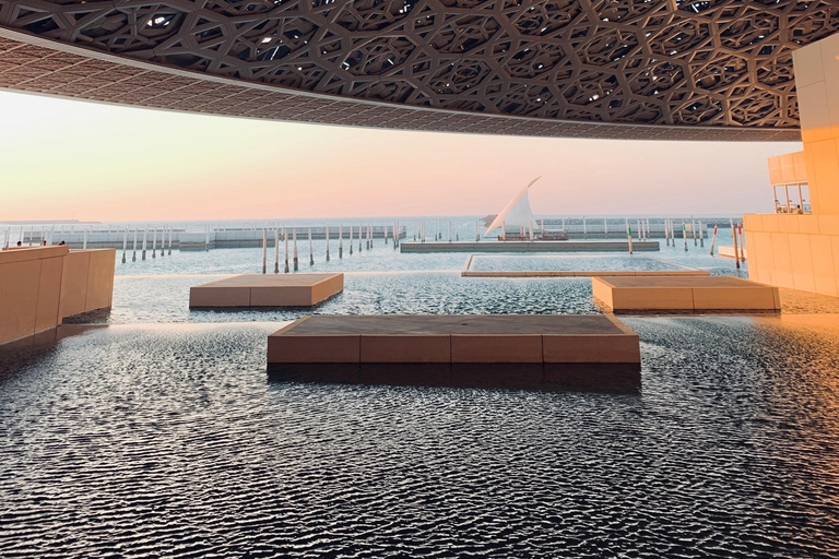 Abu Dhabi City Tour with Louvre and Grand Mosque