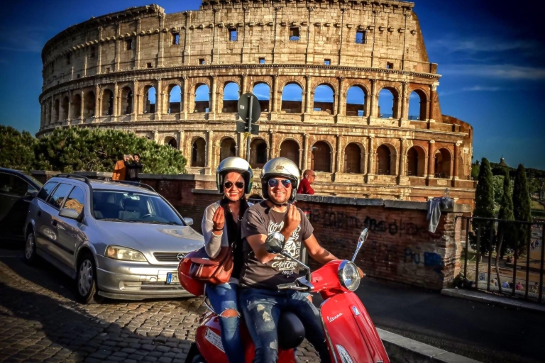 Rome: huur een 125cc Vespa (12 uur tot 1 week)Rome: huur een Vespa van 125cc (72 uur)