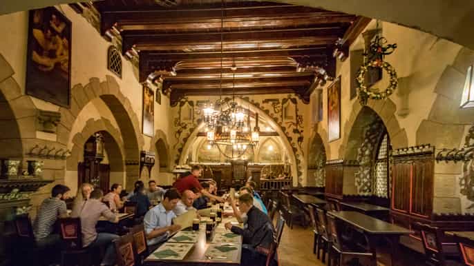 prag legendäre biertour mit abendessen