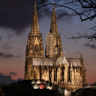 Cologne: Sagen- und Histörchentour in German
