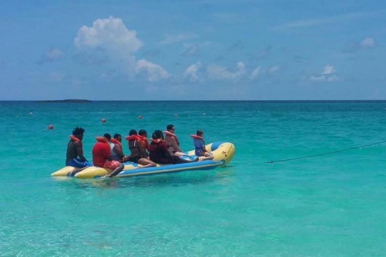 Nassau: przygoda z bananową łodzią
