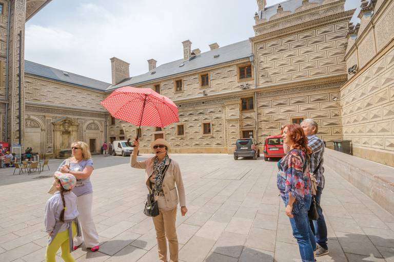 Lo mejor de Praga: recorrido en autobús, recorrido a pie y crucero por el río