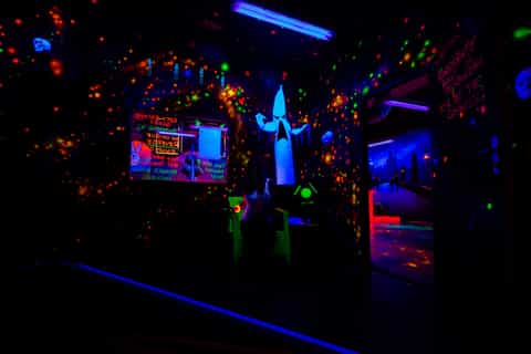 Prague: Glow Golf Mini Golf Game by UV Light