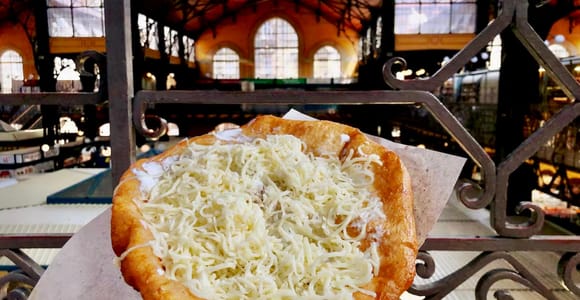 Budapest: Great Market Hall Food Tour, Lángos & Local Treats