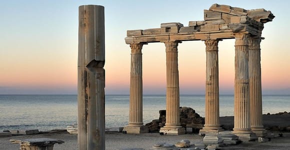 Tour von Antalya nach Perge, Aspendos, Side und zum Manavgat-Wasserfall