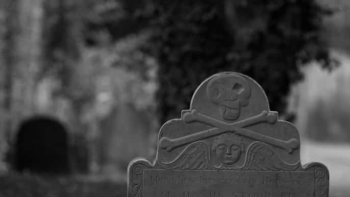chilling charleston ghost tour