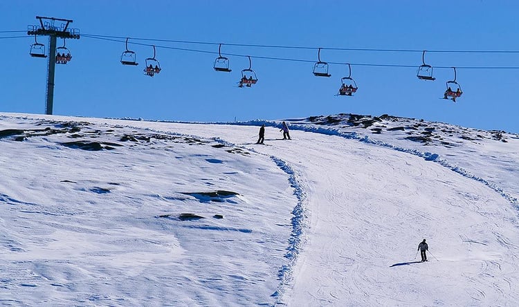 Тур Серра-да-Эштрела из Порту