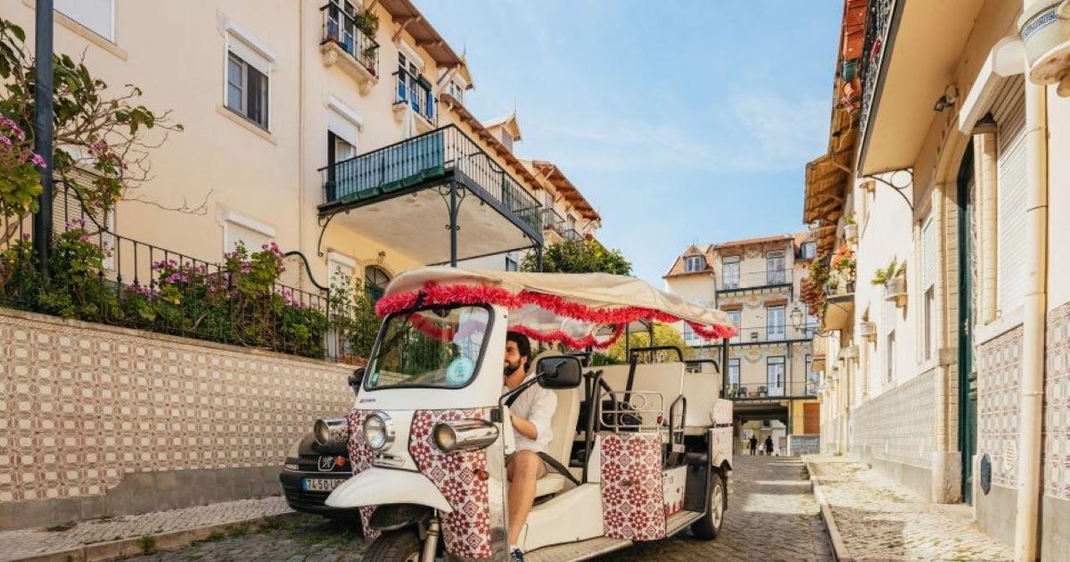 Lisbona Tour Gastronomico Di Ore In Tuk Tuk Con Degustazione Di Vini