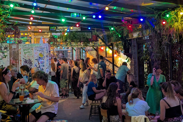 Budapest: Ruin Bars, Street Art, and Jewish Quarter Tour Budapest: Ruin Bars, Street Art, and Jewish Quarter Tour