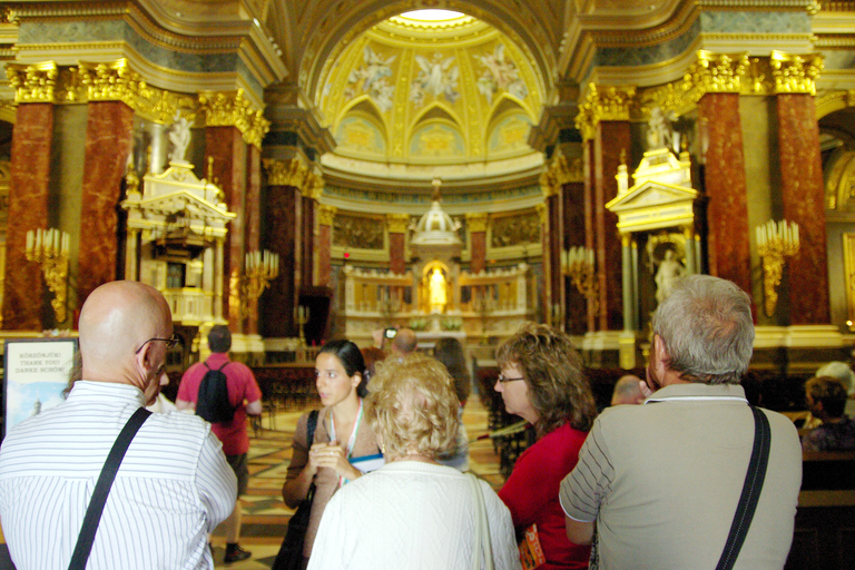 Budapest Walking Tour med en professionell lokalguideRundtur i liten grupp