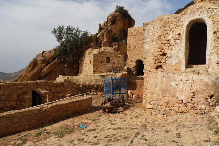 Tunisi:Fuori dal tempo villaggi berberi Tekrouna e Zriba Alia