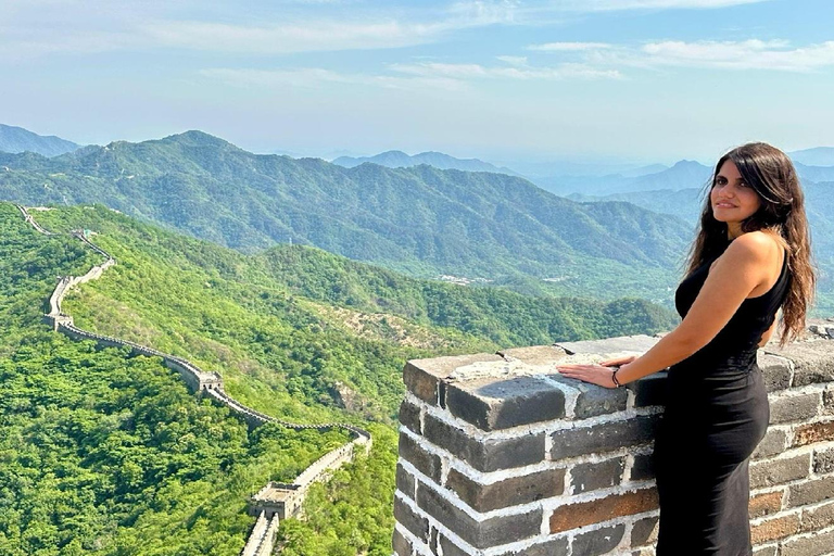 Beijing Mutianyu Great Wall&ForbiddenCity All Inclusive Tour Professional guide tour pick up from city