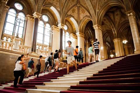 Budapest Parliament 45-Minute Guided Tour