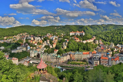 Vanuit Praag: dagvullende tour Karlovy Vary met lunchRondleiding in het Frans