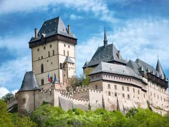 Ab Prag: Halbtägiger Ausflug zur Burg Karlštejn Ab Prag: Halbtägiger Ausflug zur Burg Karlštejn