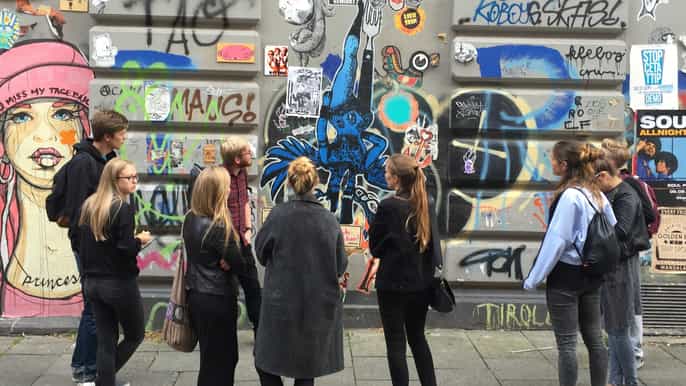 hamburg street art tour